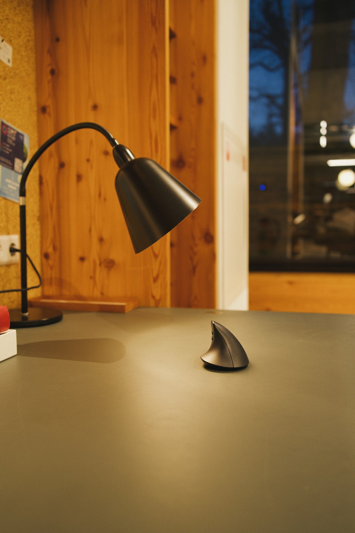 Hansker Performance Gaming Vertical Mouse